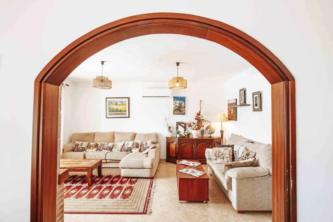 Can Lari Chalet Vall-Llobrega Spain