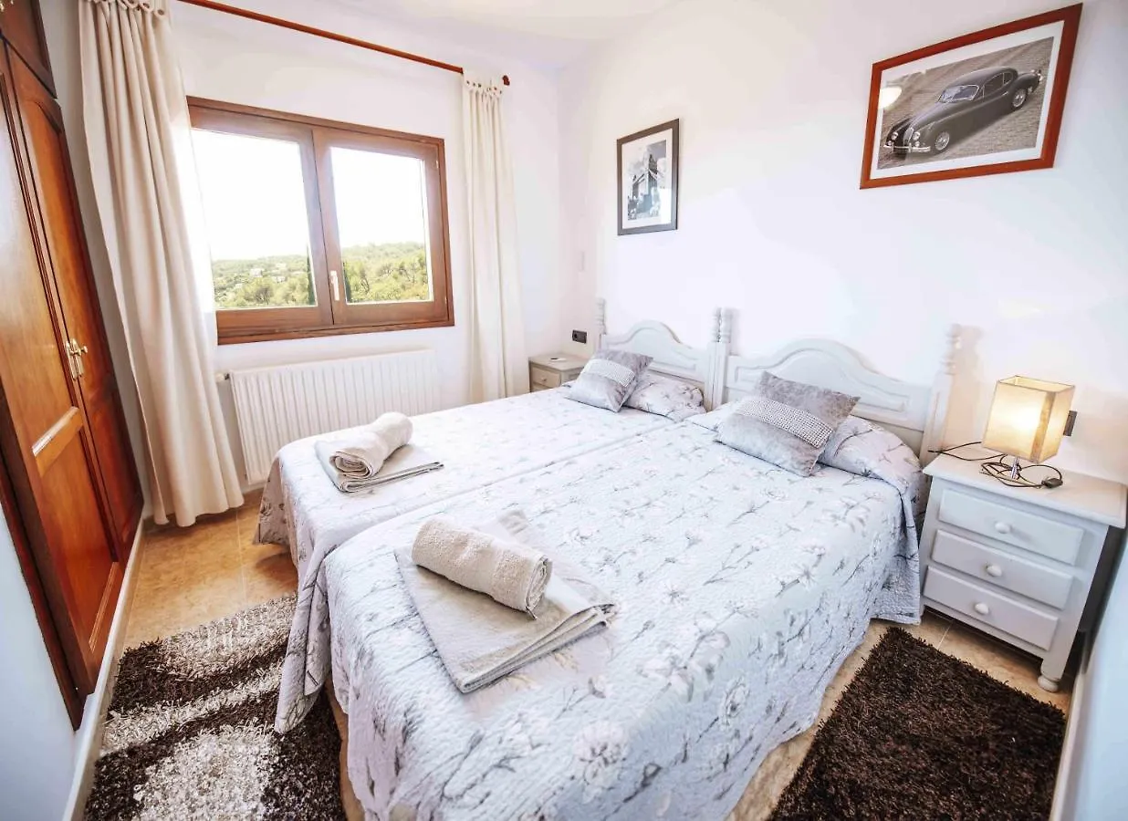 Can Lari Chalet Vall-Llobrega Spain