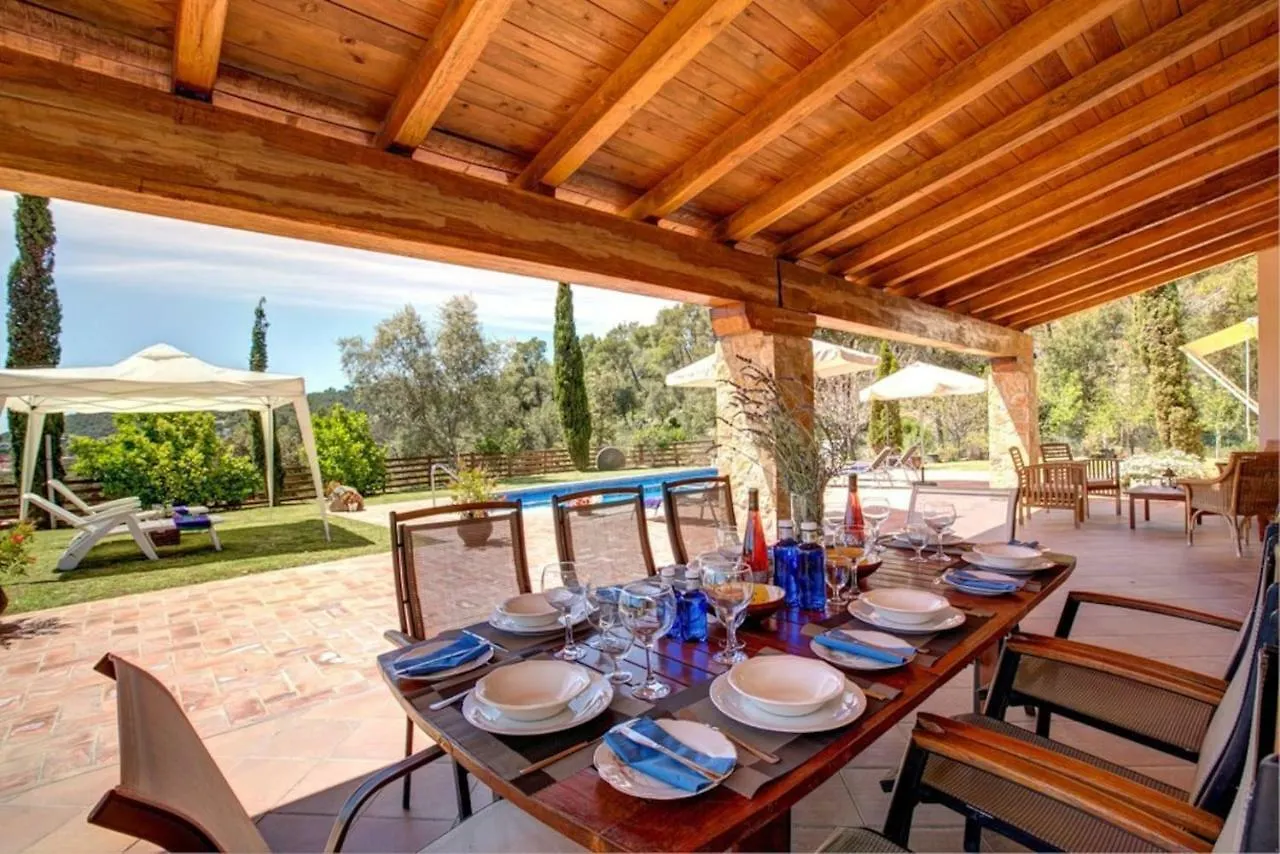 Can Lari Chalet Vall-Llobrega Spain